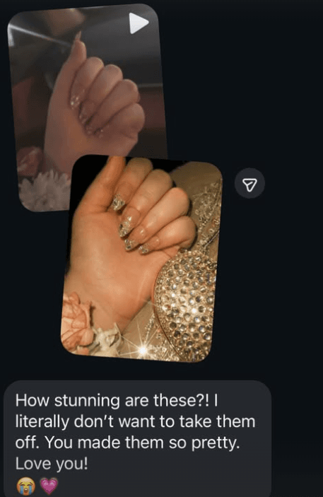 A customer writes that she does not want to take the set off